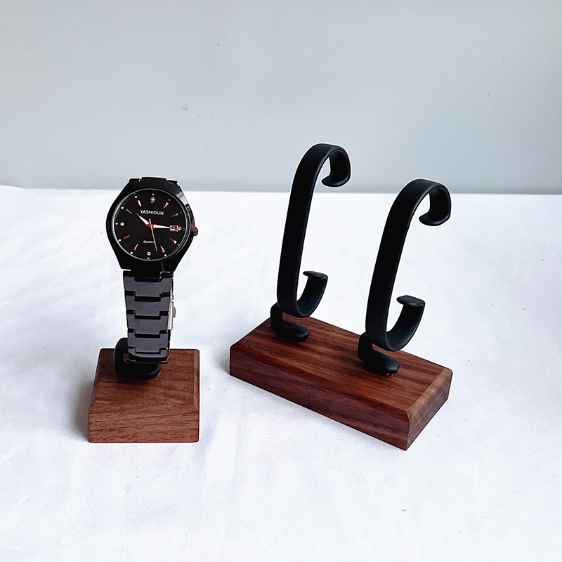 Drewniany stojak na biżuterię  – Jewelry And Watches Inc recenzja i cena